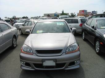 2003 Toyota Mark II Pictures