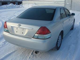2003 Toyota Mark II Photos