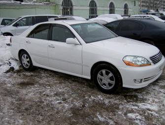 2003 Toyota Mark II Pictures