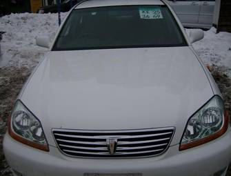 2003 Toyota Mark II Photos