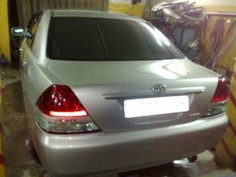 2003 Toyota Mark II Pics