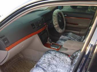 2003 Toyota Mark II Images