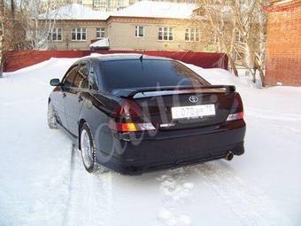 2003 Toyota Mark II Photos