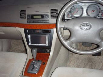 2003 Toyota Mark II Pictures