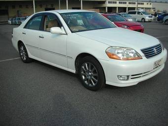 2003 Toyota Mark II Pictures