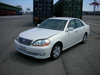 2003 Toyota Mark II Pictures