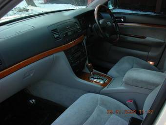 2003 Toyota Mark II Photos