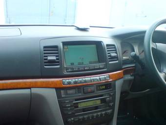 2003 Toyota Mark II Images