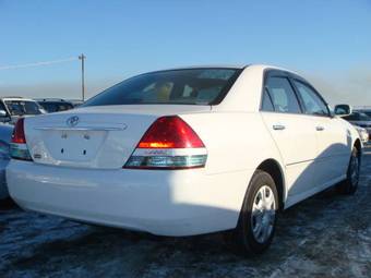 2003 Toyota Mark II Pictures