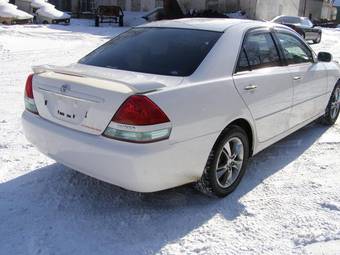 2003 Toyota Mark II Photos