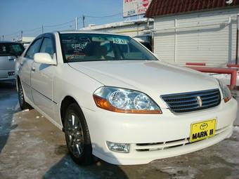 2003 Toyota Mark II Pictures