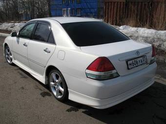 2003 Toyota Mark II Pictures