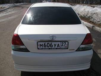 2003 Toyota Mark II Photos