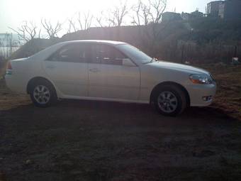 2003 Toyota Mark II Photos