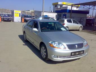 2003 Toyota Mark II Photos