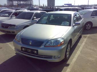 2003 Toyota Mark II Pictures