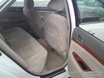 2003 Toyota Mark II Pictures