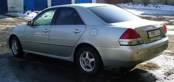 2003 Toyota Mark II Photos