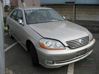 2003 Toyota Mark II Pictures