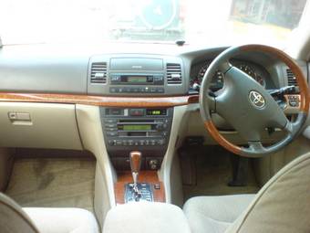 2003 Toyota Mark II Pictures