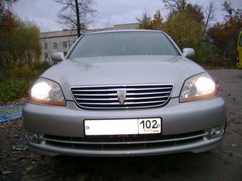 2003 Toyota Mark II Pictures