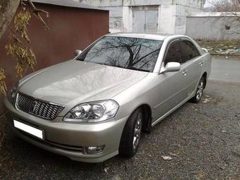 2003 Toyota Mark II Images