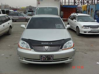 2003 Toyota Mark II Pics