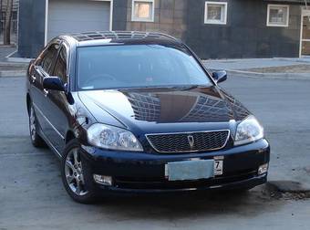 2003 Toyota Mark II Photos