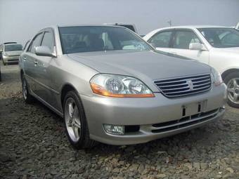 2003 Toyota Mark II Pictures