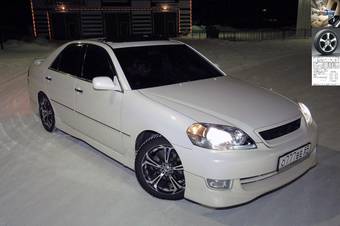 2003 Toyota Mark II Pictures