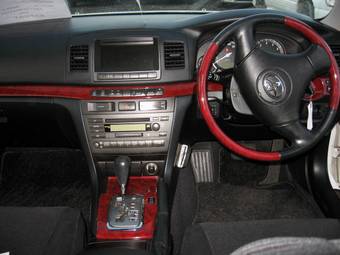 2003 Toyota Mark II Photos