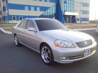 2003 Toyota Mark II Pictures