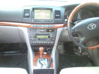 2003 Toyota Mark II Photos