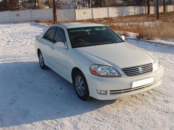 2003 Toyota Mark II Photos
