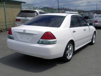 2003 Toyota Mark II Photos