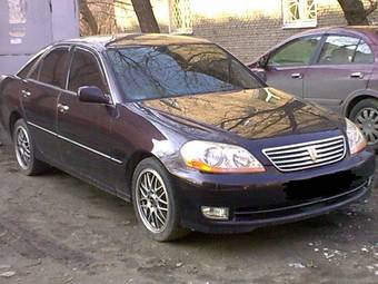 2003 Toyota Mark II Photos