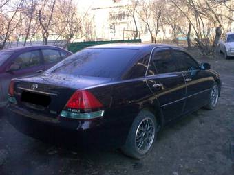 2003 Toyota Mark II Photos