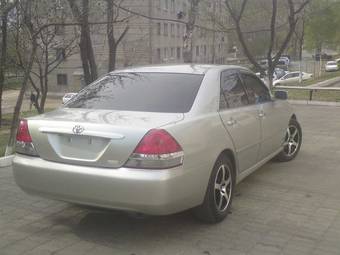 2003 Toyota Mark II Photos