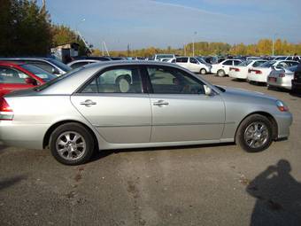 2003 Toyota Mark II Pictures