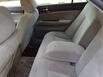 2003 Toyota Mark II Images