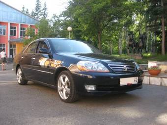 2003 Toyota Mark II Photos