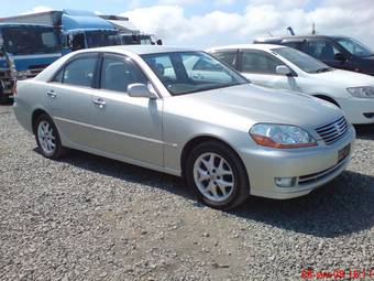 2003 Toyota Mark II Photos