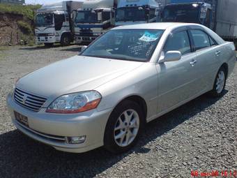 2003 Toyota Mark II Photos