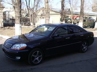 2003 Toyota Mark II Pictures