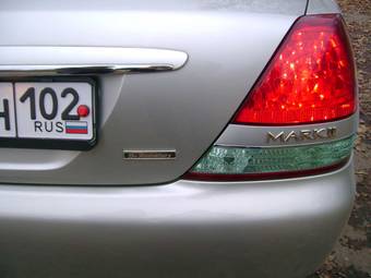 2003 Toyota Mark II Pictures