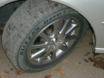 2003 Toyota Mark II Photos
