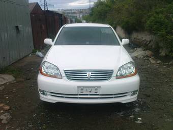 2003 Toyota Mark II Pictures