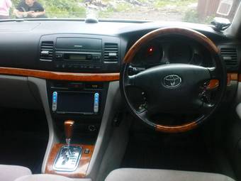 2003 Toyota Mark II Pictures