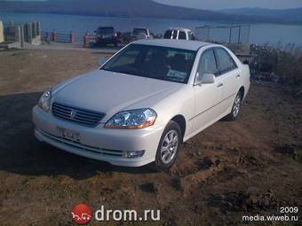 2003 Toyota Mark II Pictures