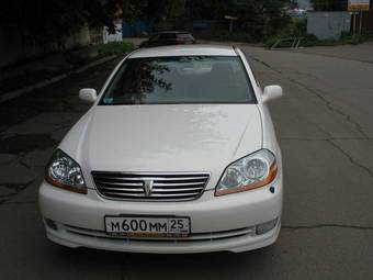 2003 Toyota Mark II Photos